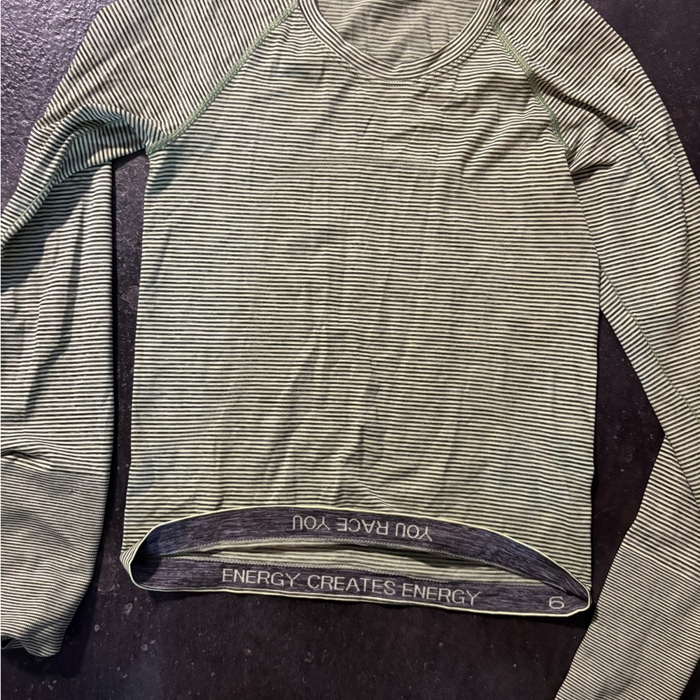 Lululemon size 6 swiflty Striped Long Sleeve Athletic Top